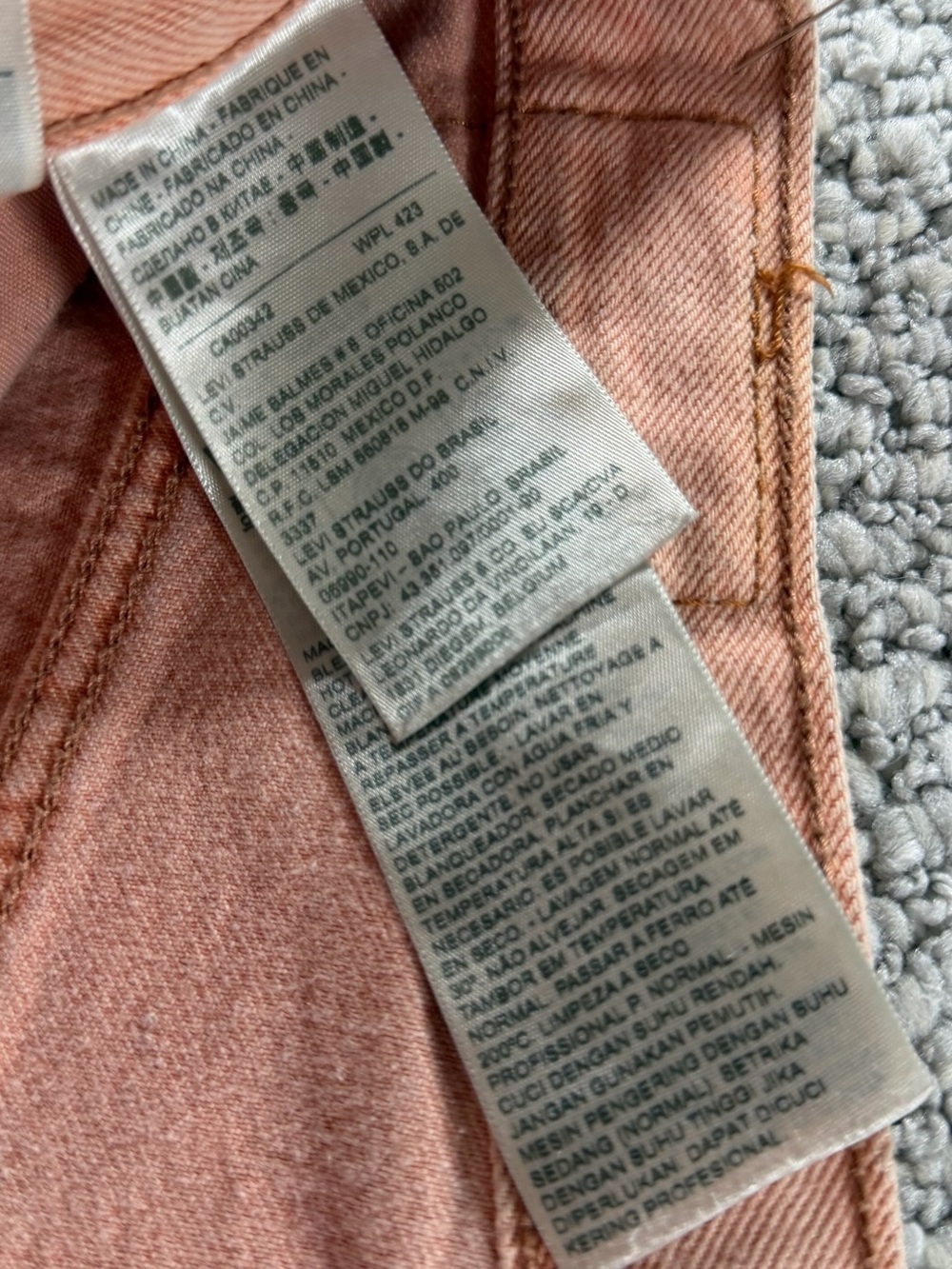 Levi 501 Coral/Orange Raw Hem Denim Cutoff Mid-rise Shorts boho Size 27 - Picture 14 of 16